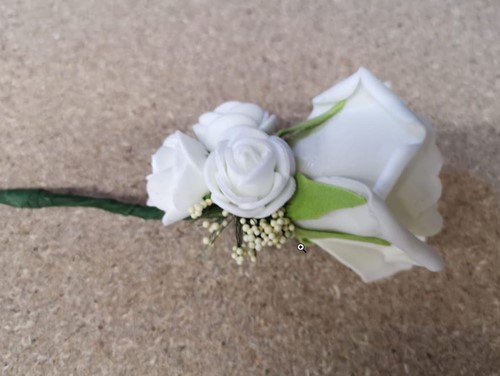 Corsage Roos Cremewit CPR394 Maatwerk