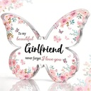Vlinder van Epoxy met Bloem en Vlinders To my Beautiful Girlfriend 10*1 cm 